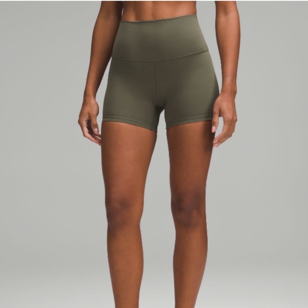lululemon Align high waisted 4” shorts